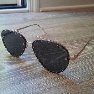Quay Sunglasses